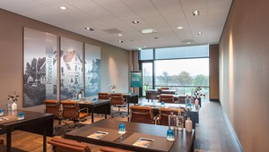 Princeville zaal in schoolopstelling voor bijeenkomsten, meetings, vergaderingen en 